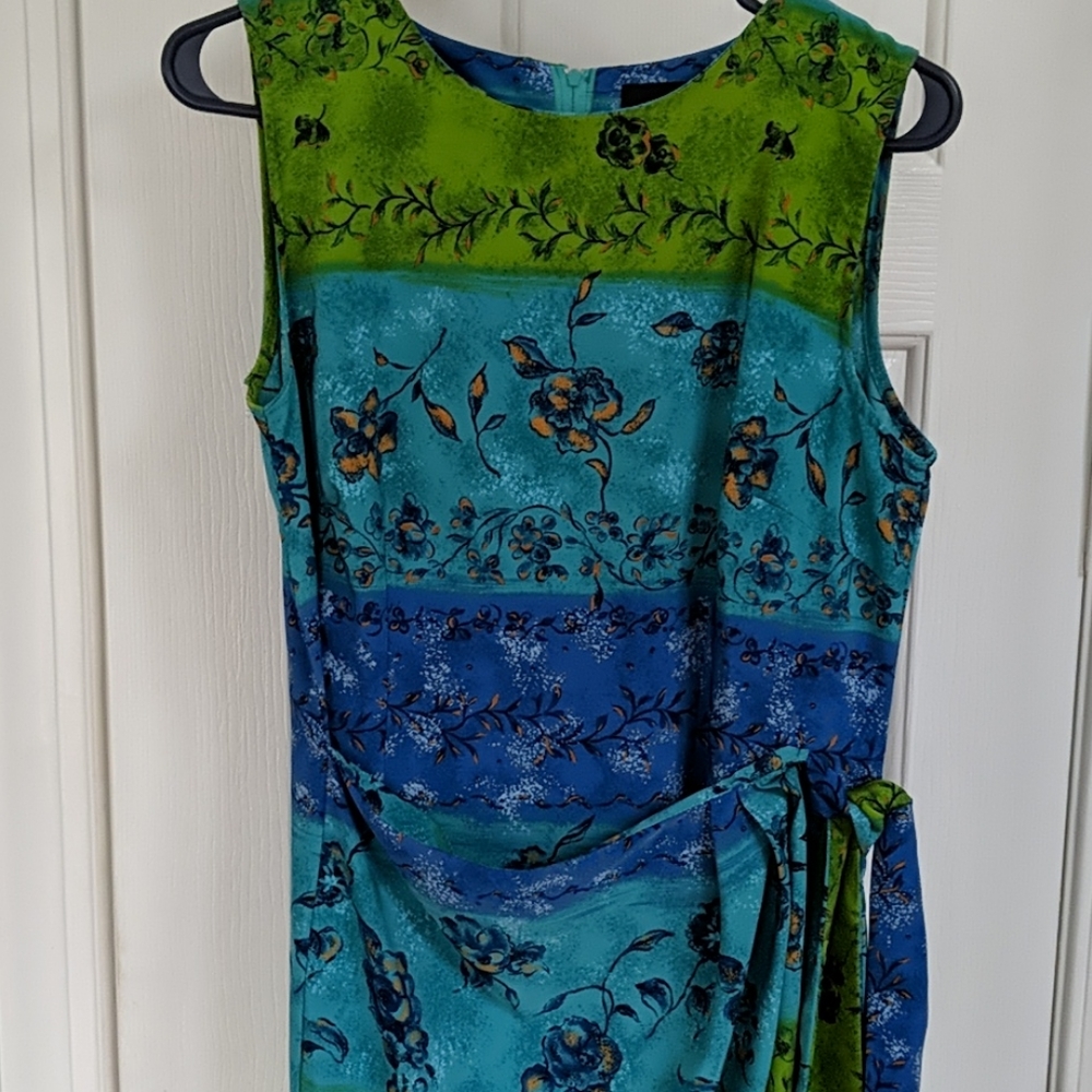 Sleeveless Sag Harbor dress